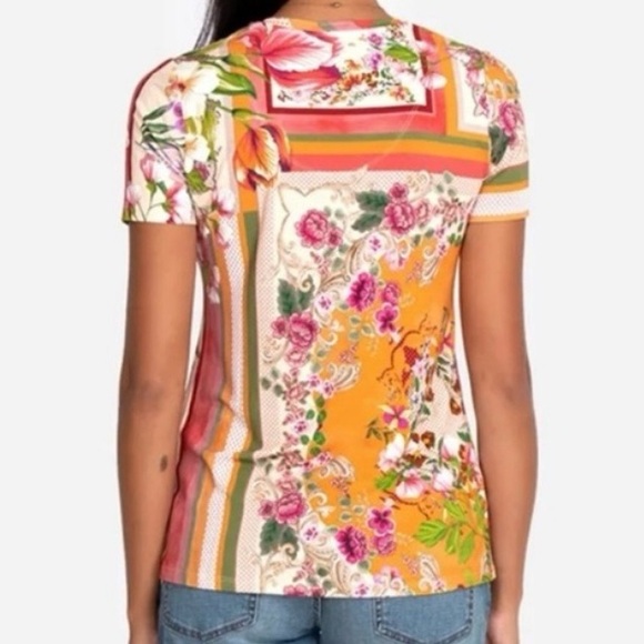 Johnny Was Floral Multicolor Patterned V-Neck Women's Short Sleeve Top - Picture 2 of 7